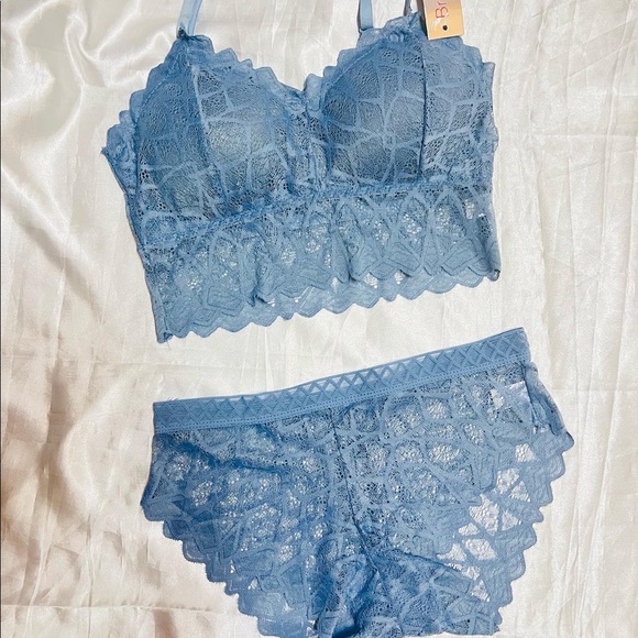 Grey Lace bralette and brief 
Size - 32B,32C 34B,34C - Picture 2 of 4